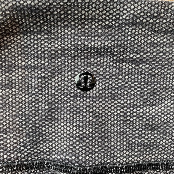 Lululemon Gray Leggings - Picture 4 of 4